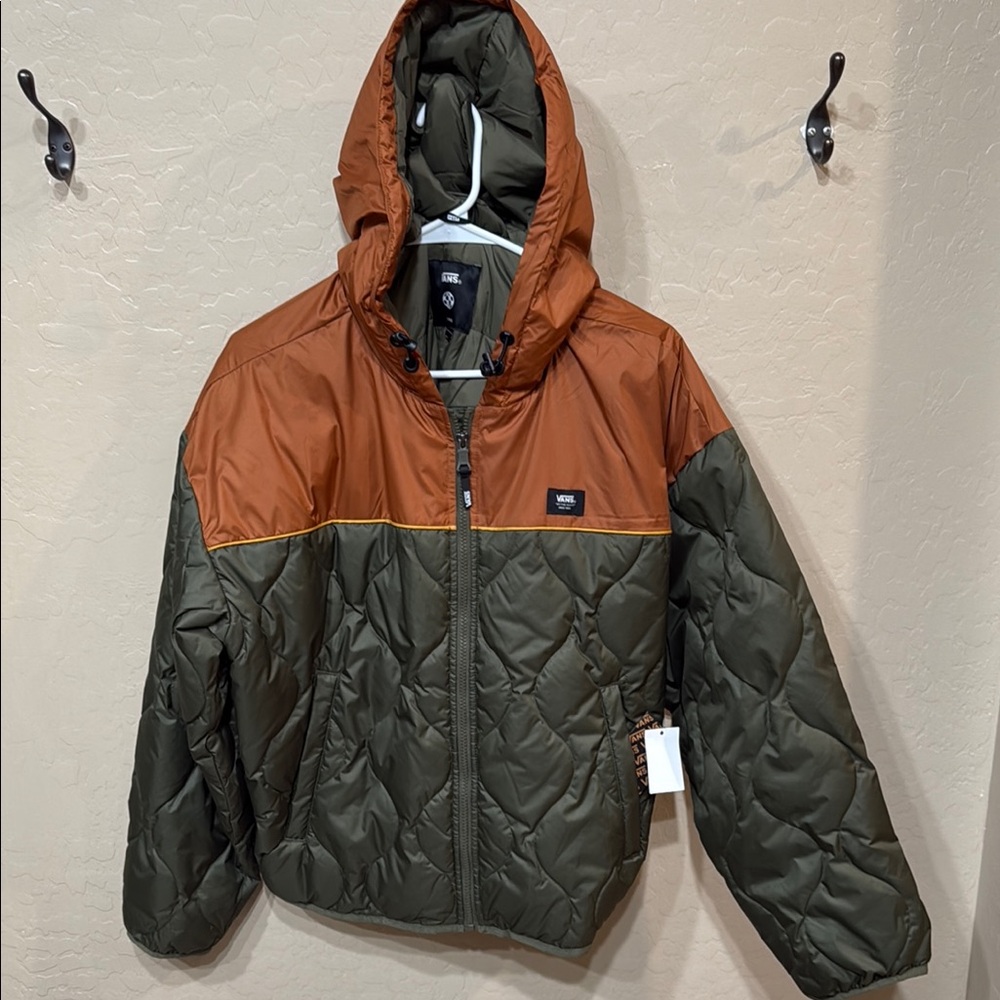 Vans women’s Quilted Jacket - Orange and Green
